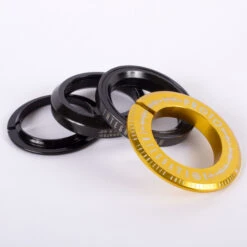 Proto Integrattron Headset -Envy shop PROTO INTEGRATTRON HEADSET PRODUCT PHOTO GOLD 3 scaled 28195.1646507991