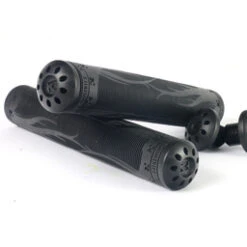 Root Industries - R2 Pro Scooter Grips 13 Root Industries - R2 Pro Scooter Grips -Envy shop medium oxNr6I0IS7eiJKn2gEST AIR R2 grips Black 84891.1652124935